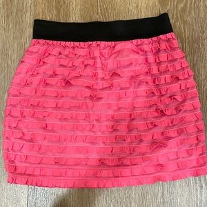 Ruffle tiered skirt
